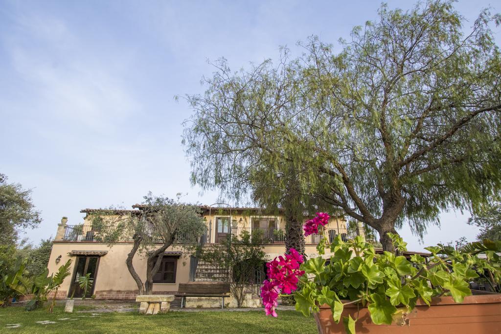 أفولا B&B Casale Siciliano Di Miryam Tiralongo المظهر الخارجي الصورة